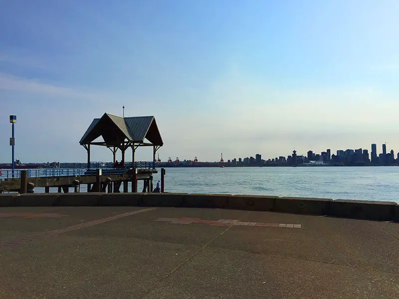 Lonsdale quay deals waterfront park